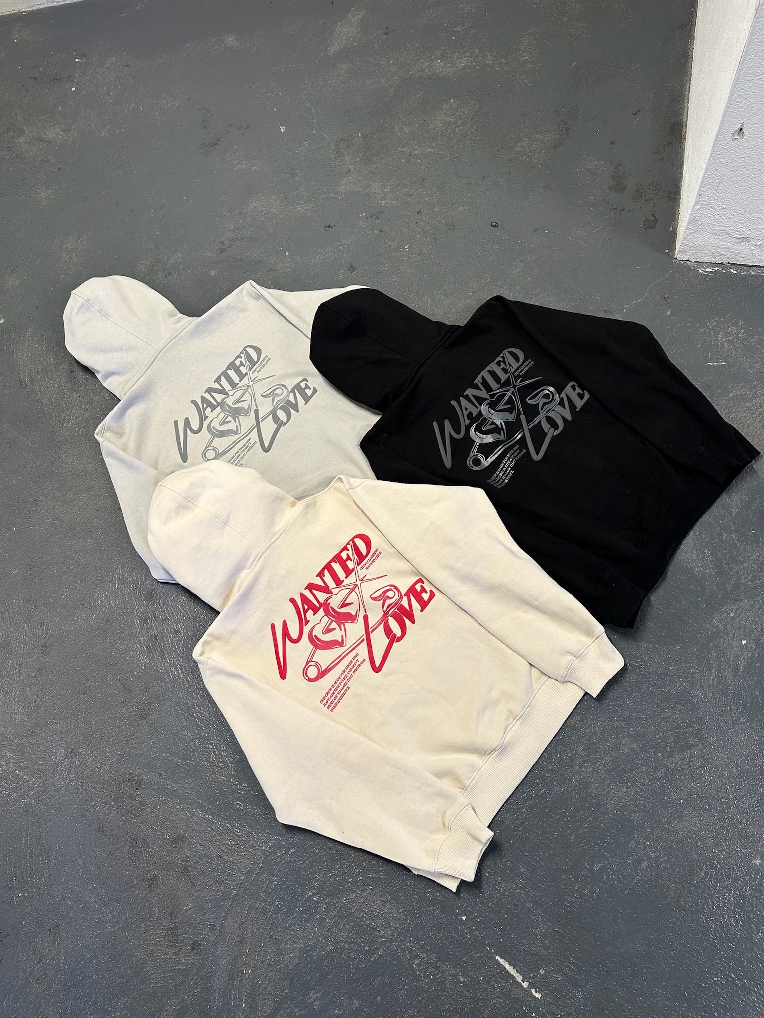 Wanted Hood (Off White)