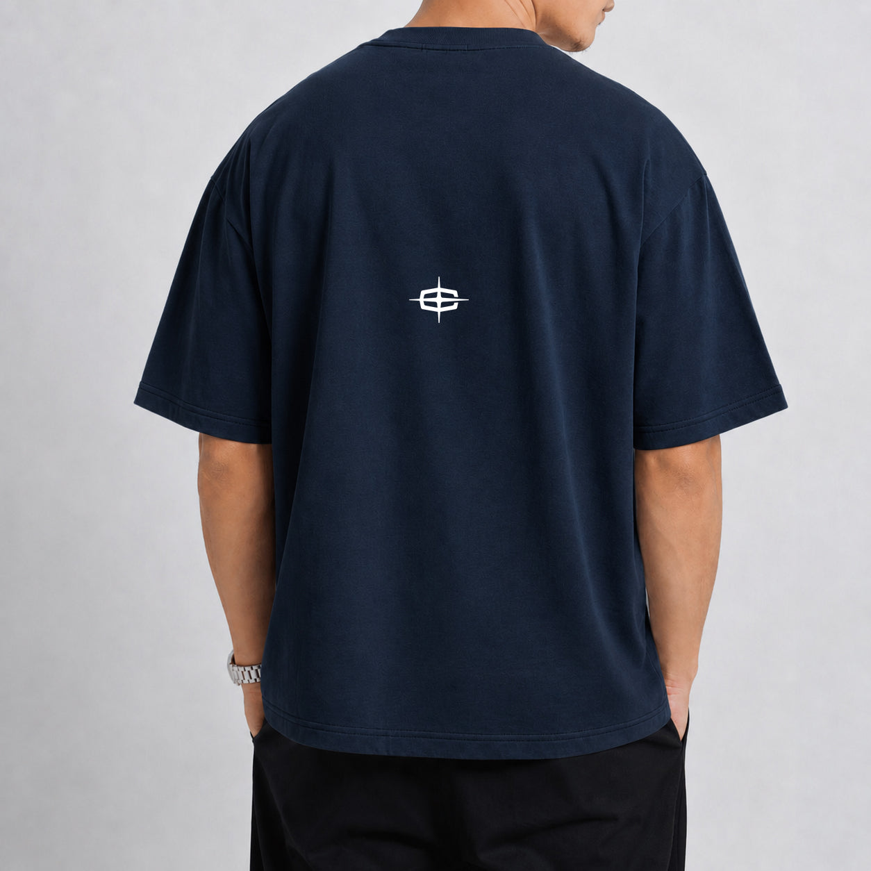 THE "BASIC" NAVY T-SHIRT